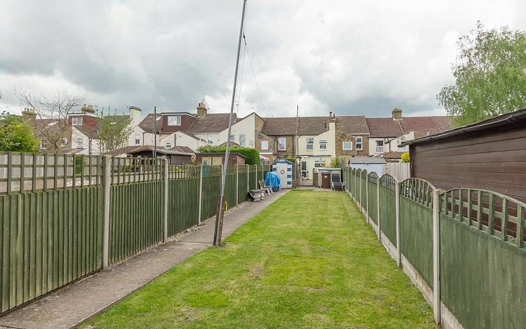 3 Bedroom house for sale in Park Road, Sittingbourne, Kent, ME10