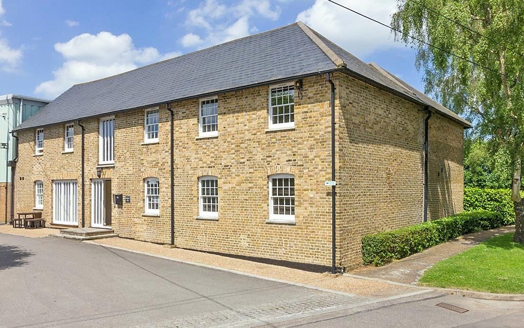 2 Bedroom flat/apartment to rent in Chesley Oast, Bull Lane