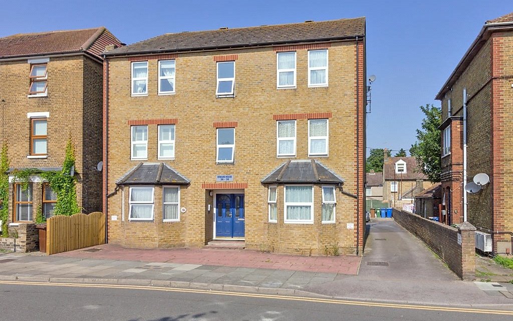 1 Bedroom flat/apartment to rent in Edward House, 36 Park Road, Sittingbourne, Kent, ME10