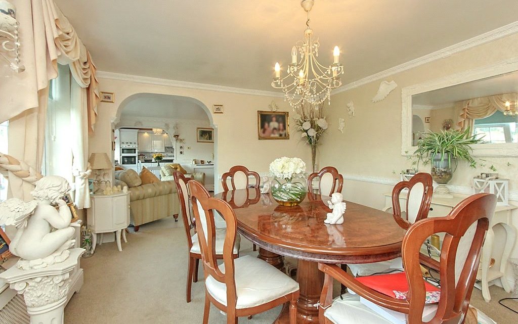 4 Bedroom house for sale in Bell Farm Lane, Minster on Sea, Sheerness