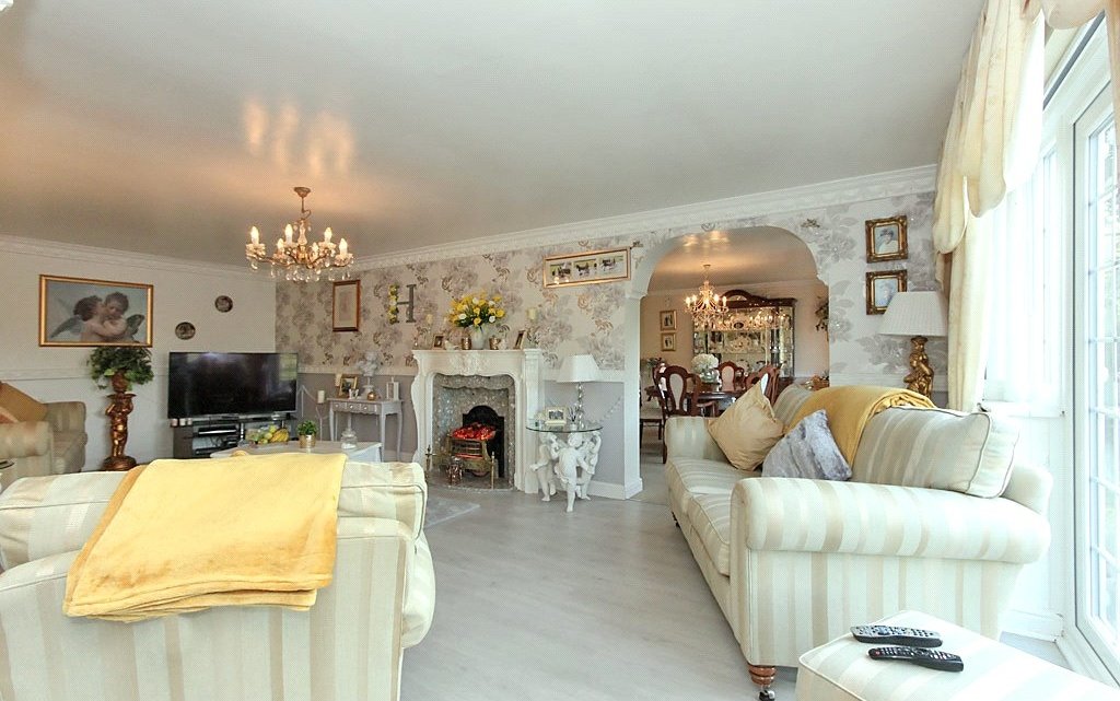 4 Bedroom house for sale in Bell Farm Lane, Minster on Sea, Sheerness