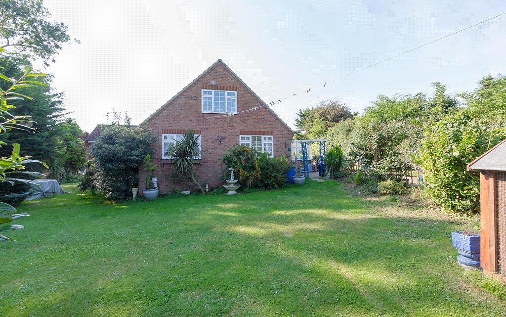 4 Bedroom house for sale in Bell Farm Lane, Minster on Sea, Sheerness