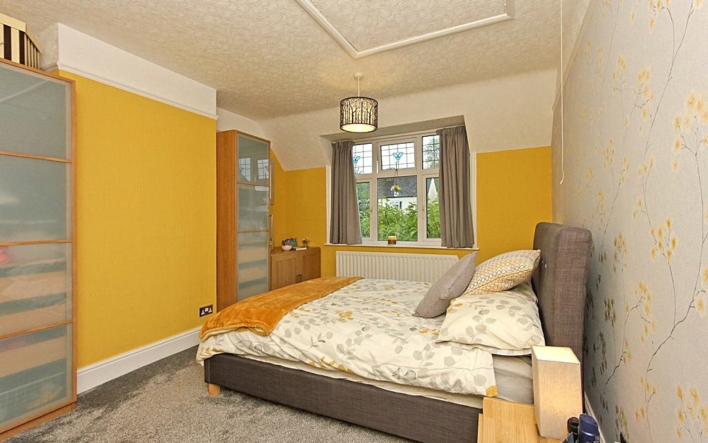 4 Bedroom house for sale in Park Avenue, Sittingbourne, ME10 Quealy & Co