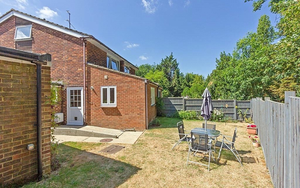 3 Bedroom house for sale in Crouch Hill Court, Lower Halstow