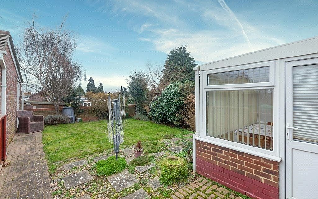 2 Bedroom bungalow for sale in Sterling Road, Sittingbourne, Kent, ME10