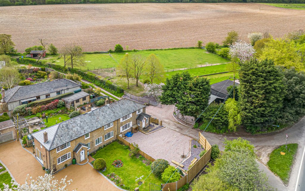 2 Bedroom house for sale in Stockbury Valley, Stockbury, Sittingbourne