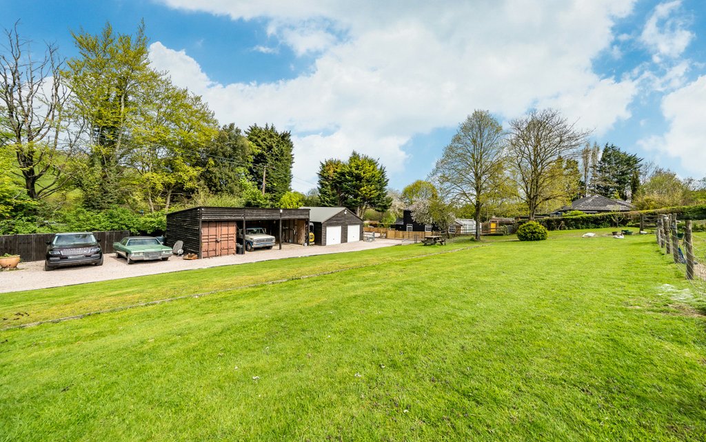 2 Bedroom house for sale in Stockbury Valley, Stockbury, Sittingbourne