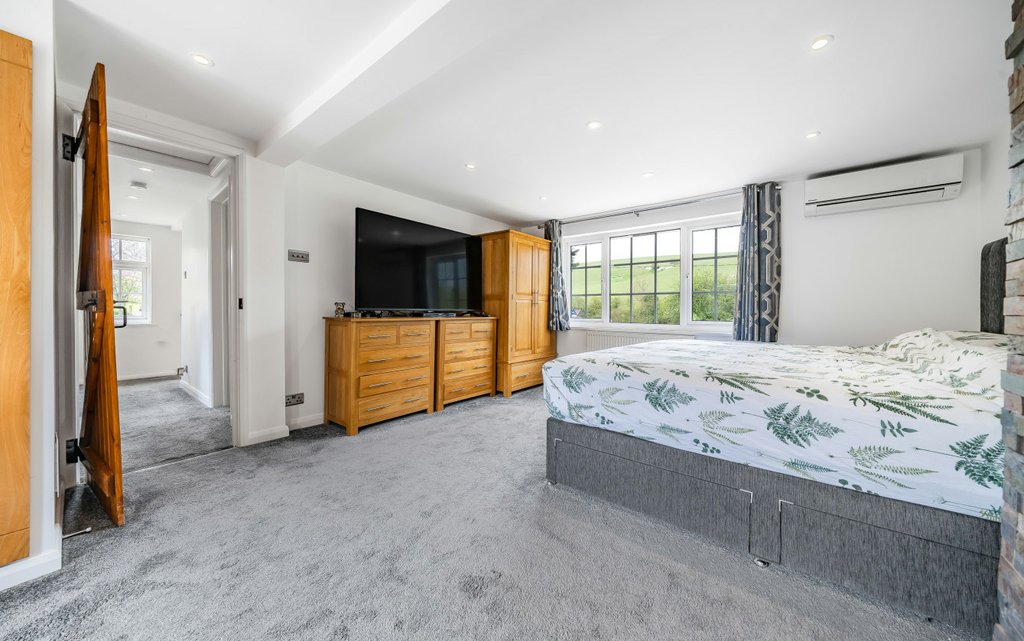 2 Bedroom house for sale in Stockbury Valley, Stockbury, Sittingbourne