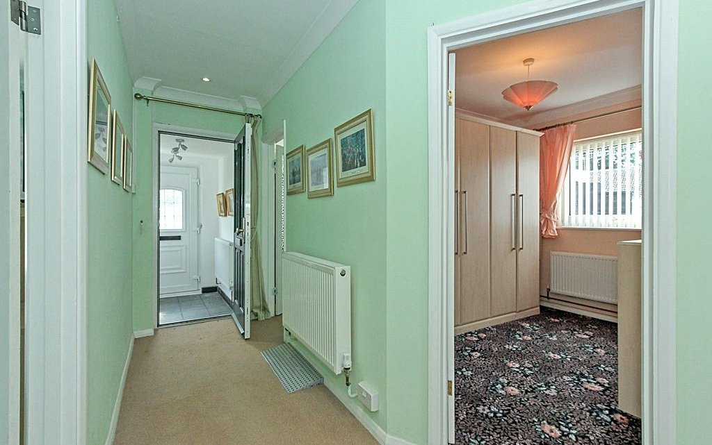 3 Bedroom bungalow for sale in Chegworth Gardens, Tunstall