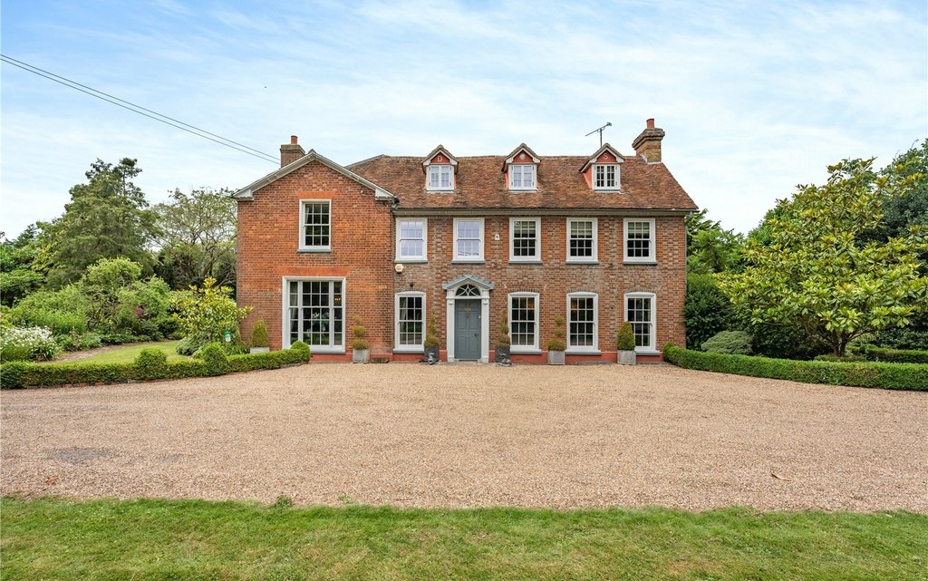 6 Bedroom house for sale in Church Street, Rodmersham, Sittingbourne