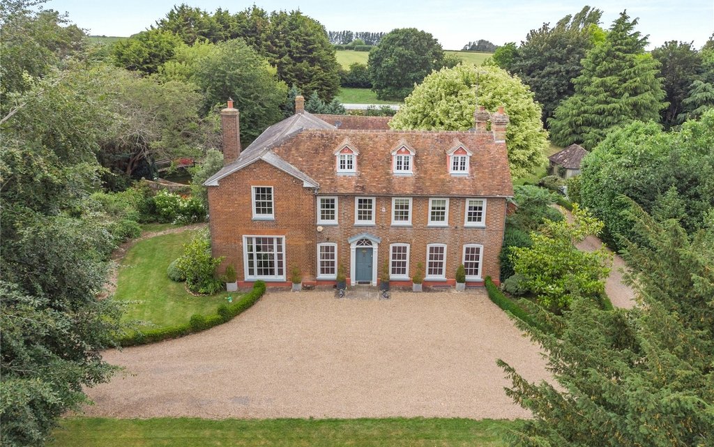 6 Bedroom house for sale in Church Street, Rodmersham, Sittingbourne