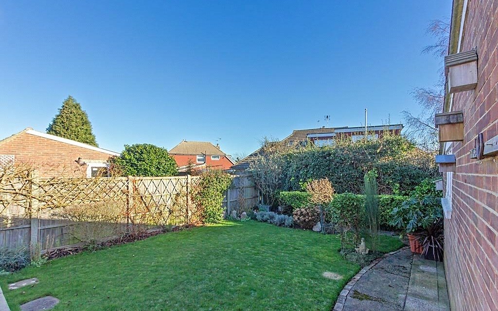 2 Bedroom bungalow for sale in Sterling Road, Sittingbourne, Kent, ME10