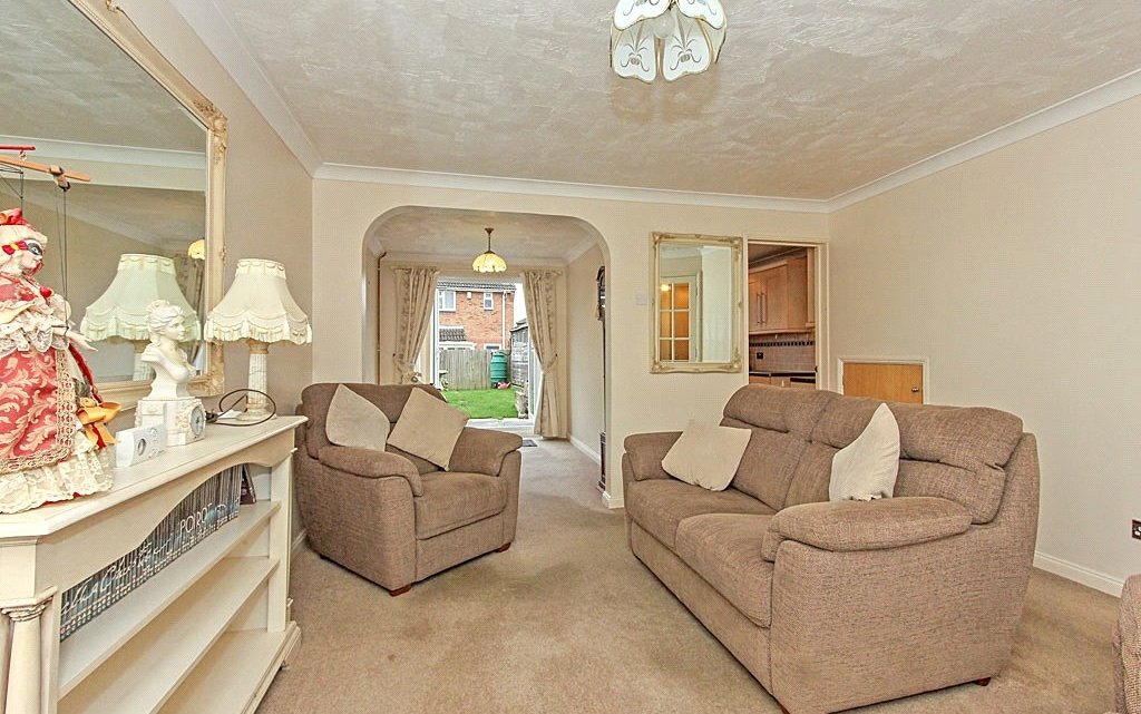 3 Bedroom house for sale in Beauvoir Drive, Kemsley, Sittingbourne