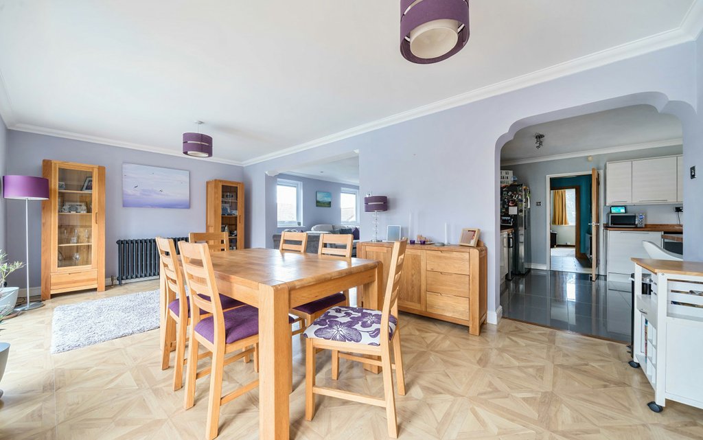 3 Bedroom bungalow for sale in Dargets Road, Chatham, Kent, ME5