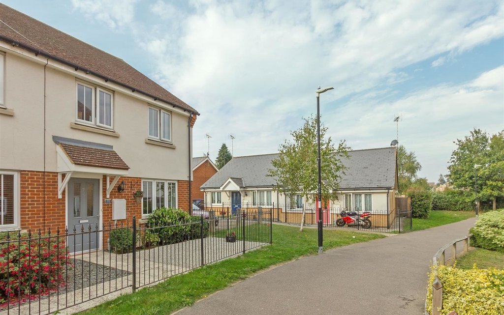 3 Bedroom house for sale in Bluebell Drive, Sittingbourne, ME10