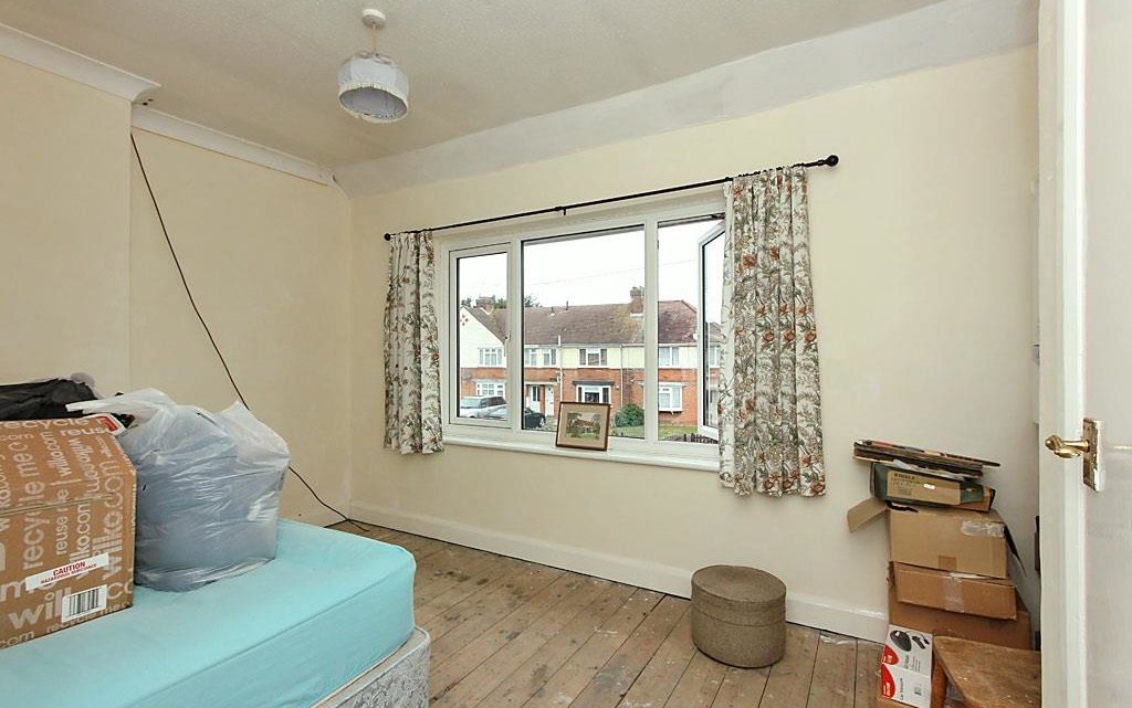 2 Bedroom house for sale in Orchard Place, Sittingbourne, Kent, ME10