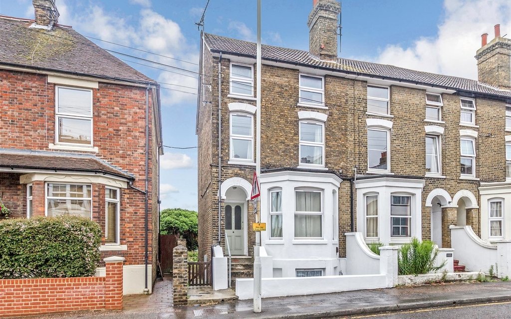 1 Bedroom flat/apartment for sale in Park Road, Sittingbourne, Kent