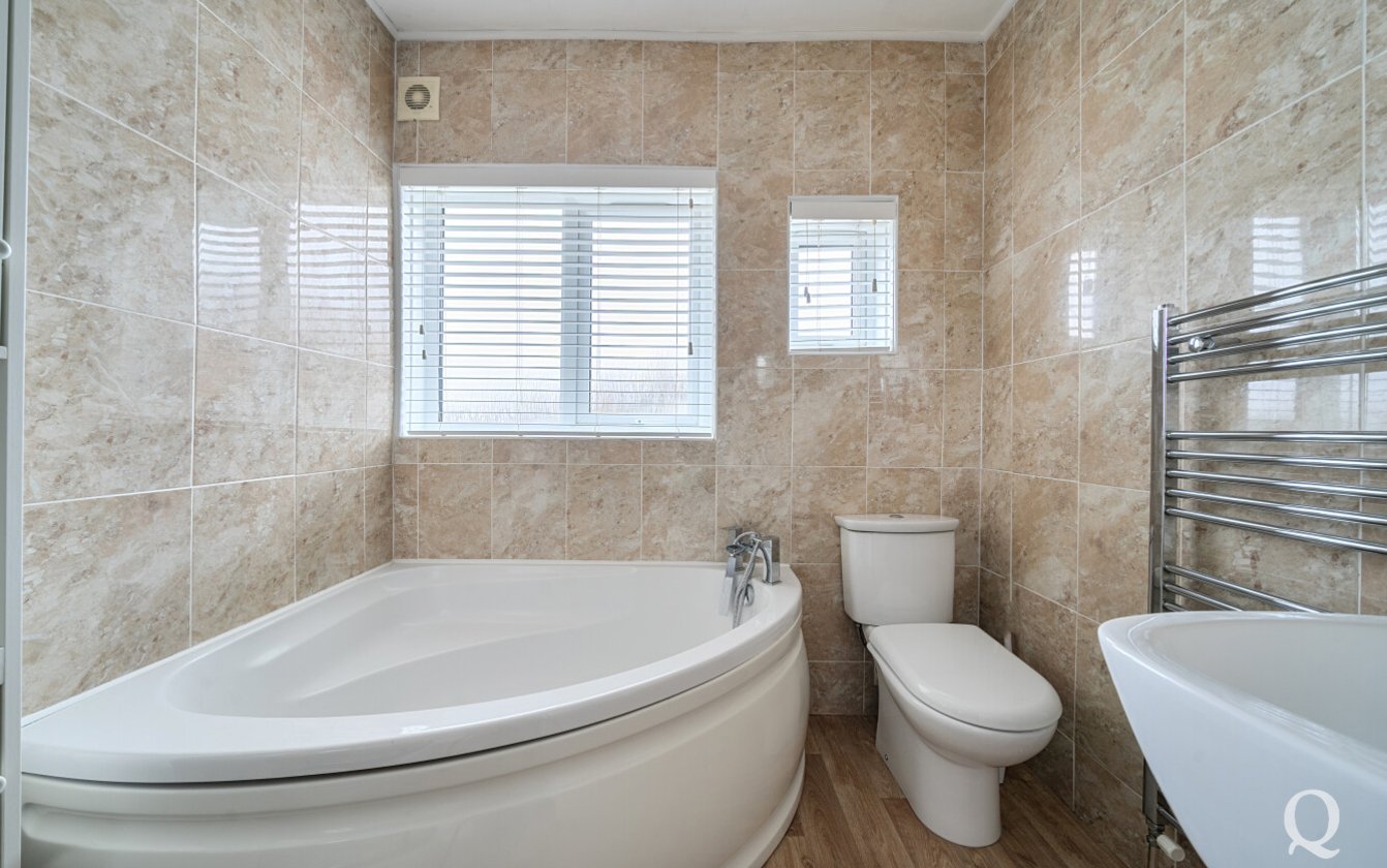 Park Avenue, Northfleet, Gravesend, Kent, DA11, 10012, image-2 - Quealy & Co