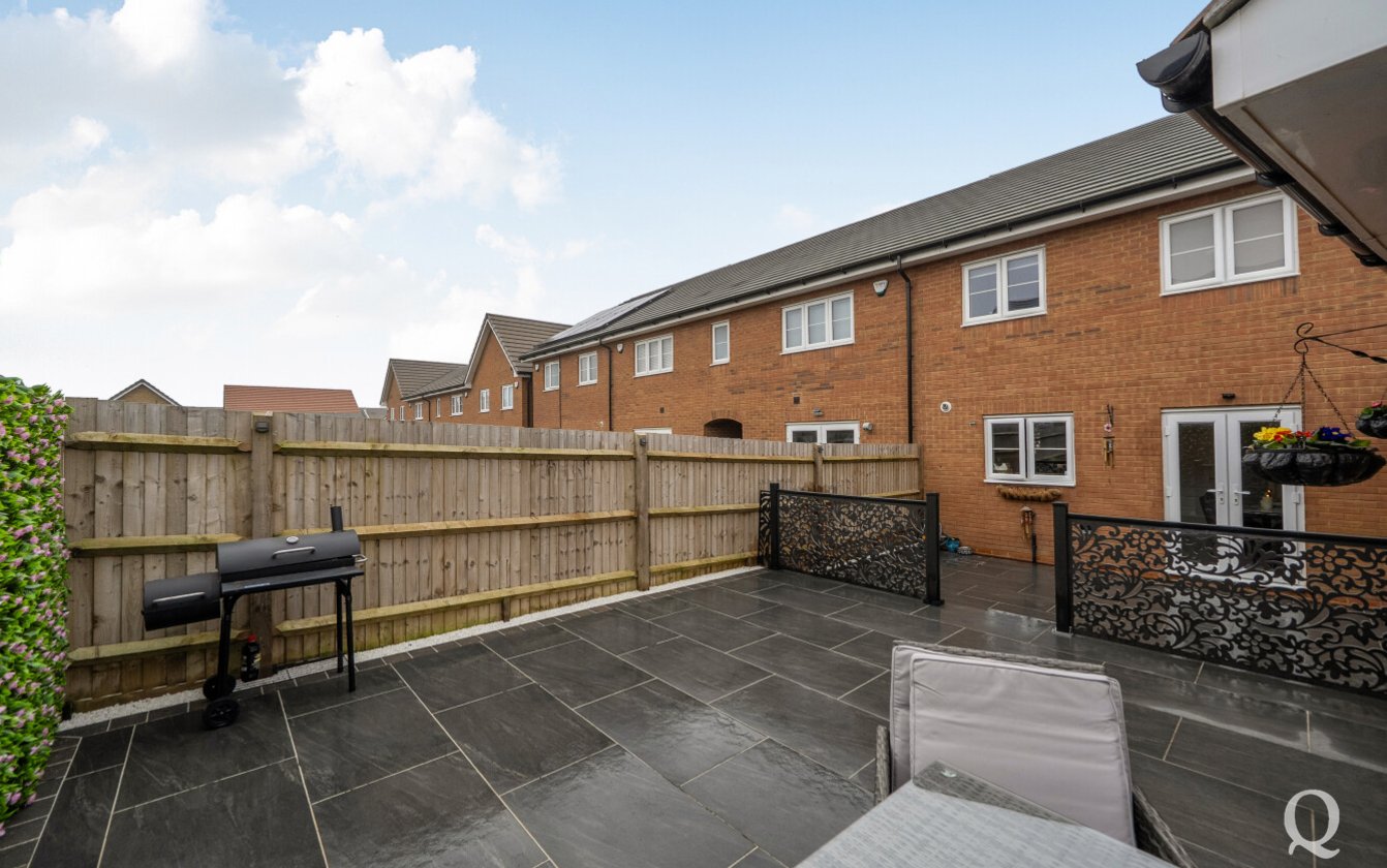 Sunflower Meadow, Minster on Sea, Sheerness, Kent, ME12, 10048, image-4 - Quealy & Co