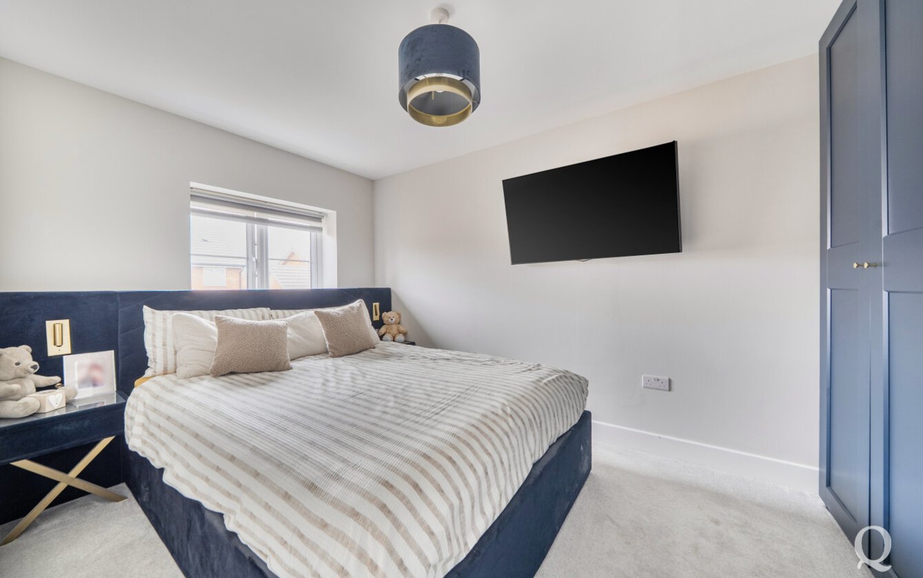 Sunflower Meadow, Minster on Sea, Sheerness, Kent, ME12, 10048, image-7 - Quealy & Co