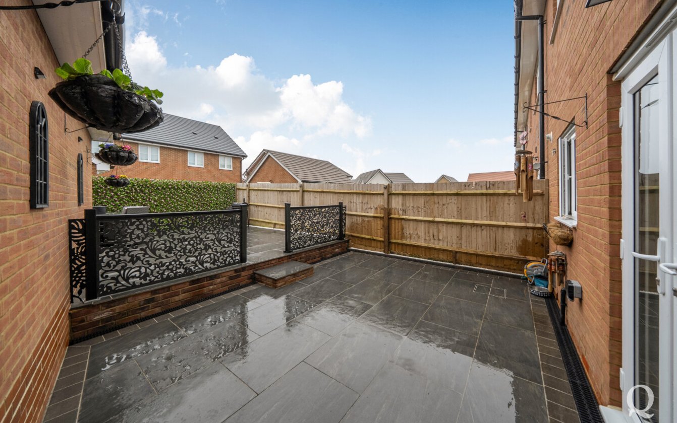 Sunflower Meadow, Minster on Sea, Sheerness, Kent, ME12, 10048, image-21 - Quealy & Co