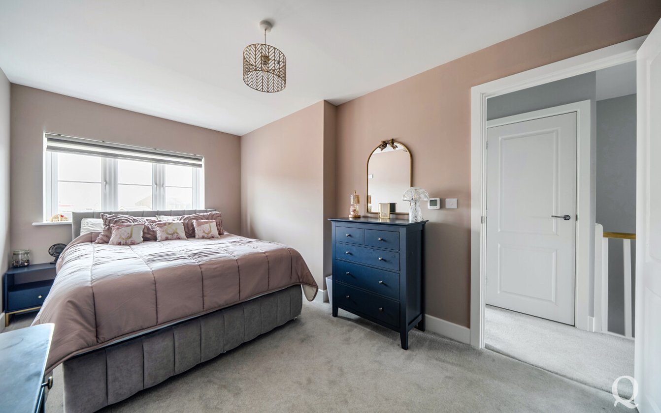 Sunflower Meadow, Minster on Sea, Sheerness, Kent, ME12, 10048, image-16 - Quealy & Co