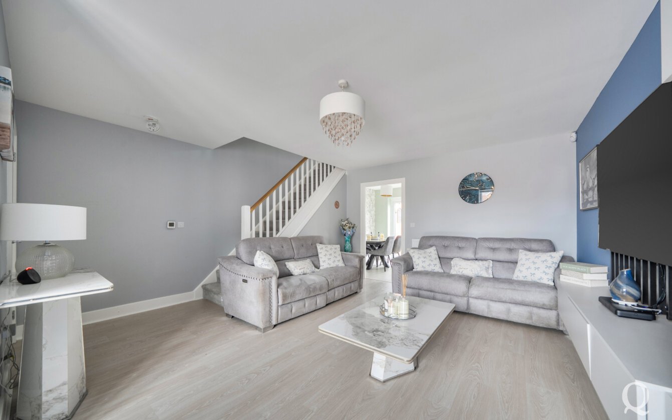 Sunflower Meadow, Minster on Sea, Sheerness, Kent, ME12, 10048, image-9 - Quealy & Co