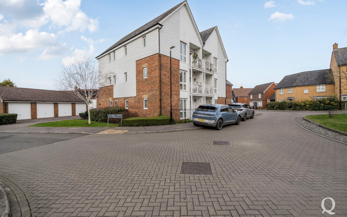 Bluebell Drive, Sittingbourne, Kent, ME10, 10069, image-1 - Quealy & Co