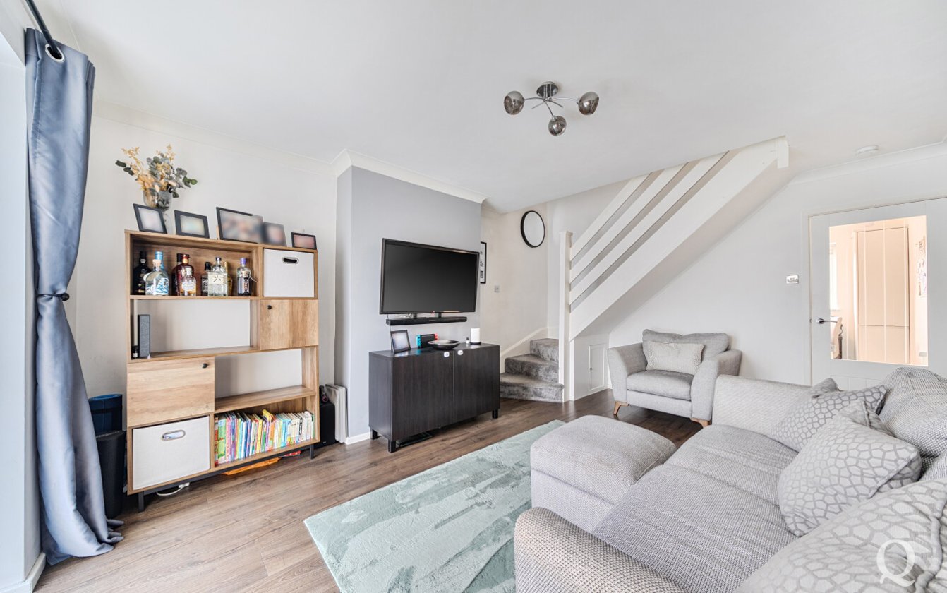 Volante Drive, Sittingbourne, Kent, ME10, 10140, image-4 - Quealy & Co