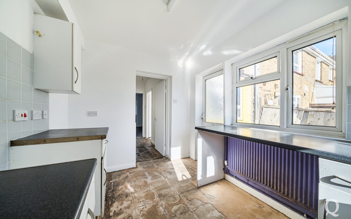 Lower Road, Teynham, Sittingbourne, Kent, ME9, 10171, image-14 - Quealy & Co