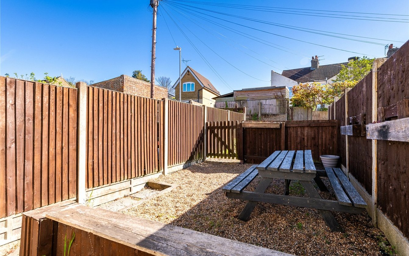 London Road, Sittingbourne, Kent, ME10, 10202, image-10 - Quealy & Co