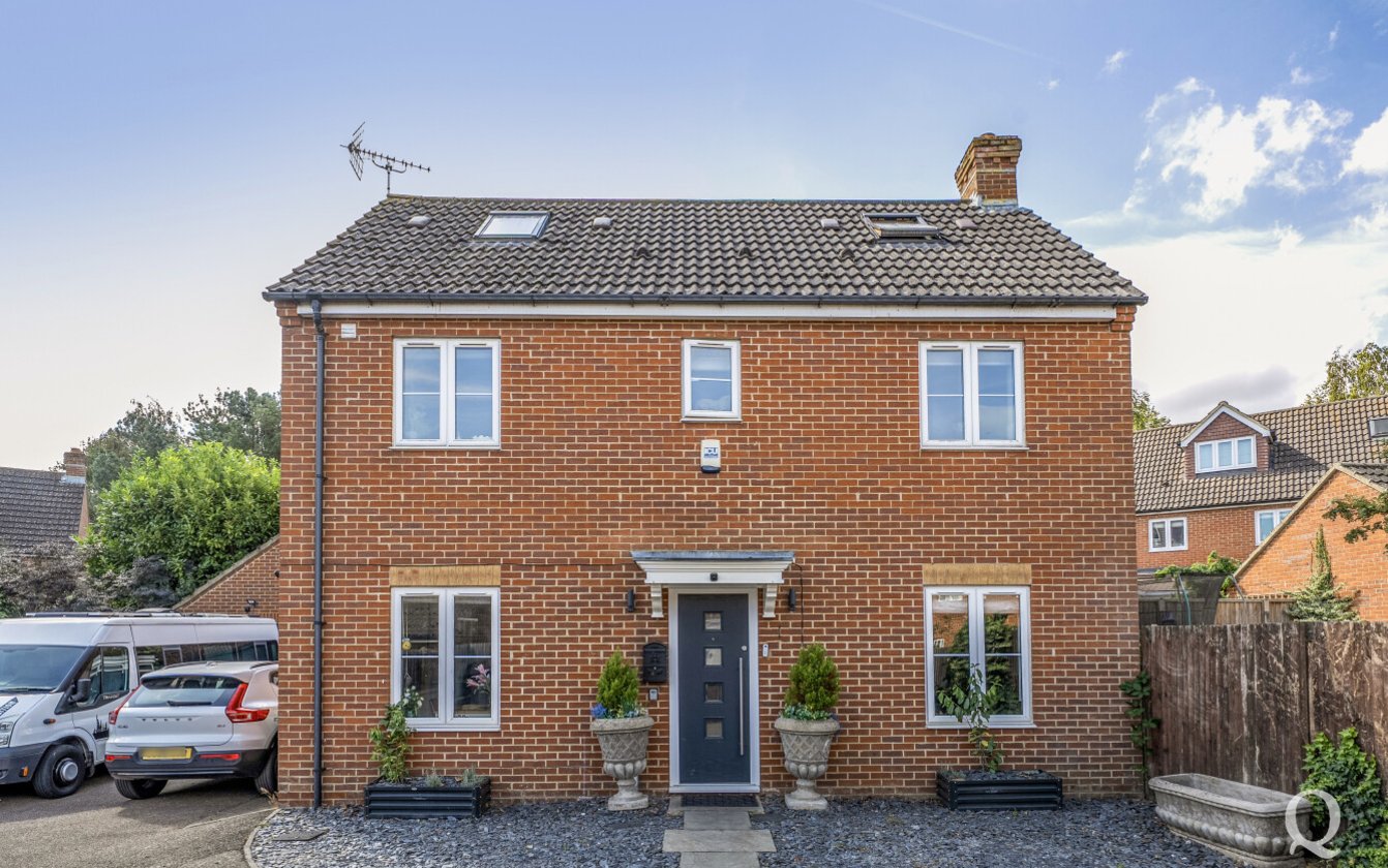 Maylam Gardens, Sittingbourne, Kent, ME10, 10219, image-1 - Quealy & Co