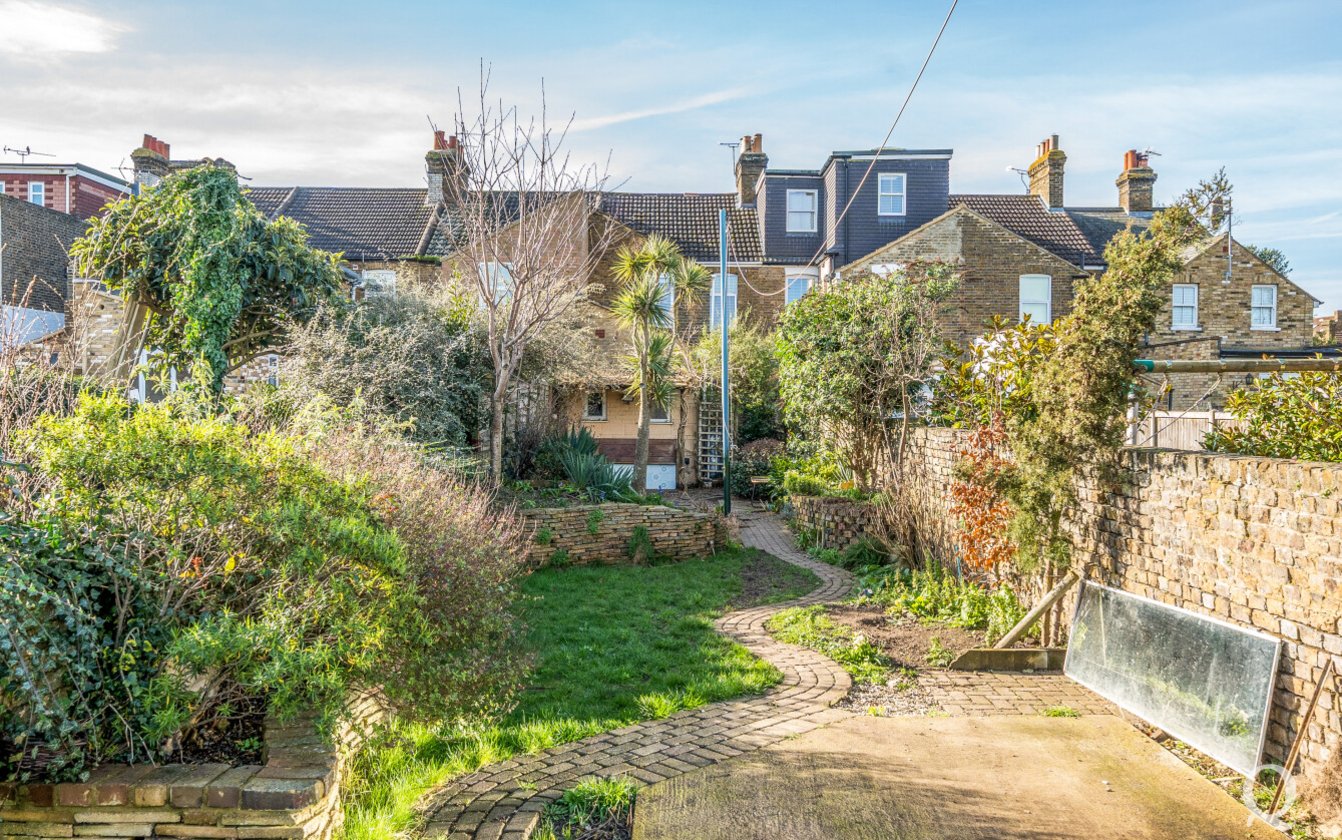 Connaught Road, Sittingbourne, Kent, ME10, 10231, image-20 - Quealy & Co