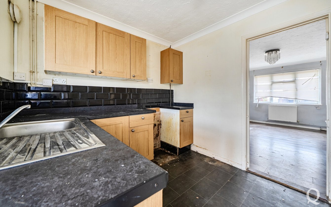 Roberts Close, Sittingbourne, Kent, ME10, 10273, image-2 - Quealy & Co