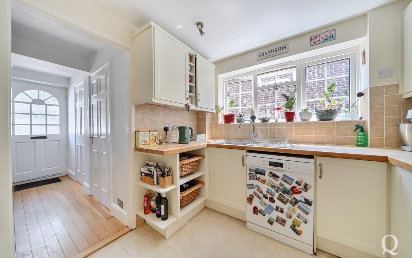 Woodcourt Close, SITTINGBOURNE, Kent, ME10, 10280, image-14 - Quealy & Co