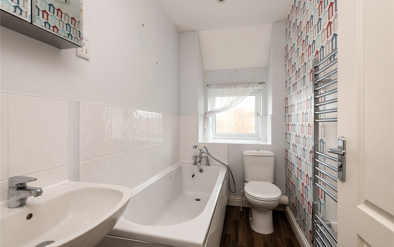 Spinel Close, Sittingbourne, Kent, ME10, 10292, image-4 - Quealy & Co