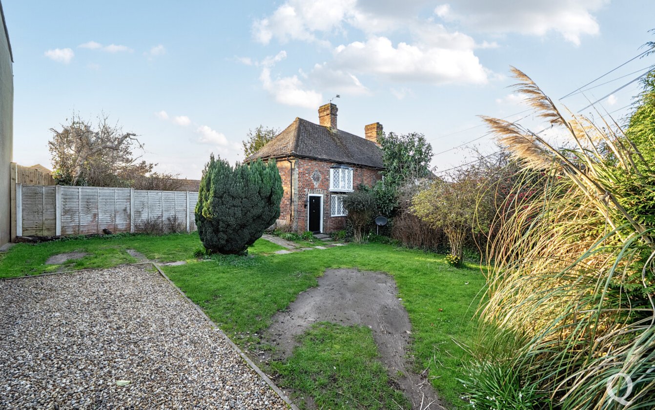 Tanyard Hill, Shorne, Gravesend, Kent, DA12, 10294, image-1 - Quealy & Co