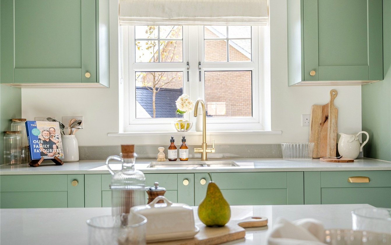 High Street, Newington, Sittingbourne, Kent, ME9, 10320, image-2 - Quealy & Co