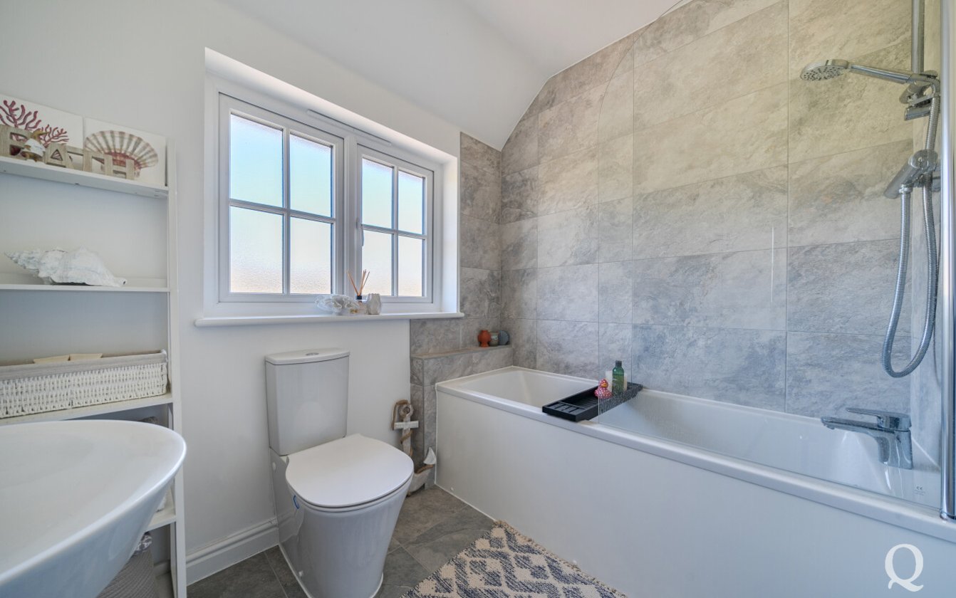 Cornfield Close, Sittingbourne, Kent, ME10, 10355, image-22 - Quealy & Co