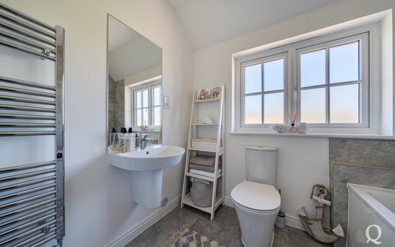 Cornfield Close, Sittingbourne, Kent, ME10, 10355, image-21 - Quealy & Co