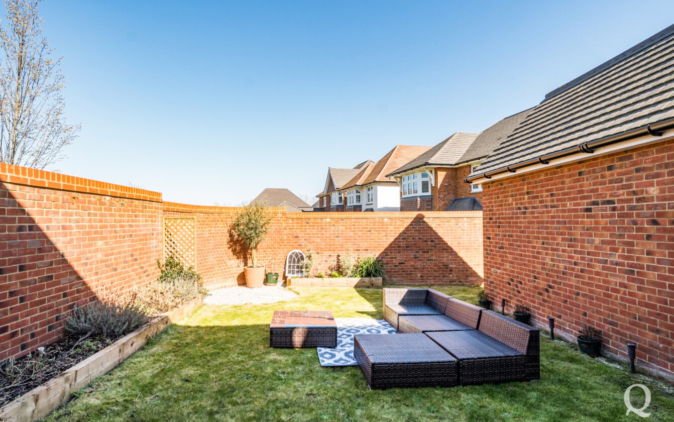 Cornfield Close, Sittingbourne, Kent, ME10, 10355, image-3 - Quealy & Co