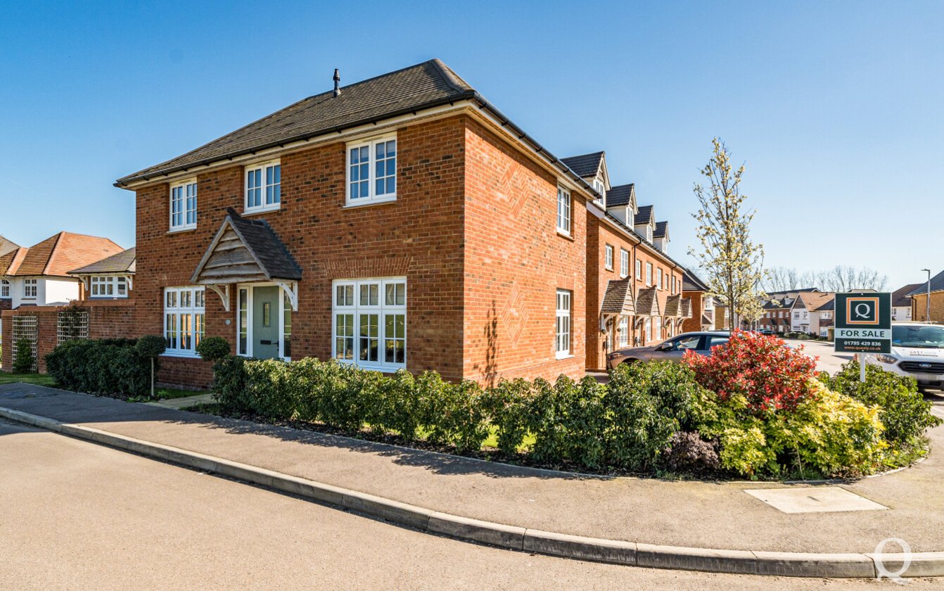 Cornfield Close, Sittingbourne, Kent, ME10, 10355, image-1 - Quealy & Co