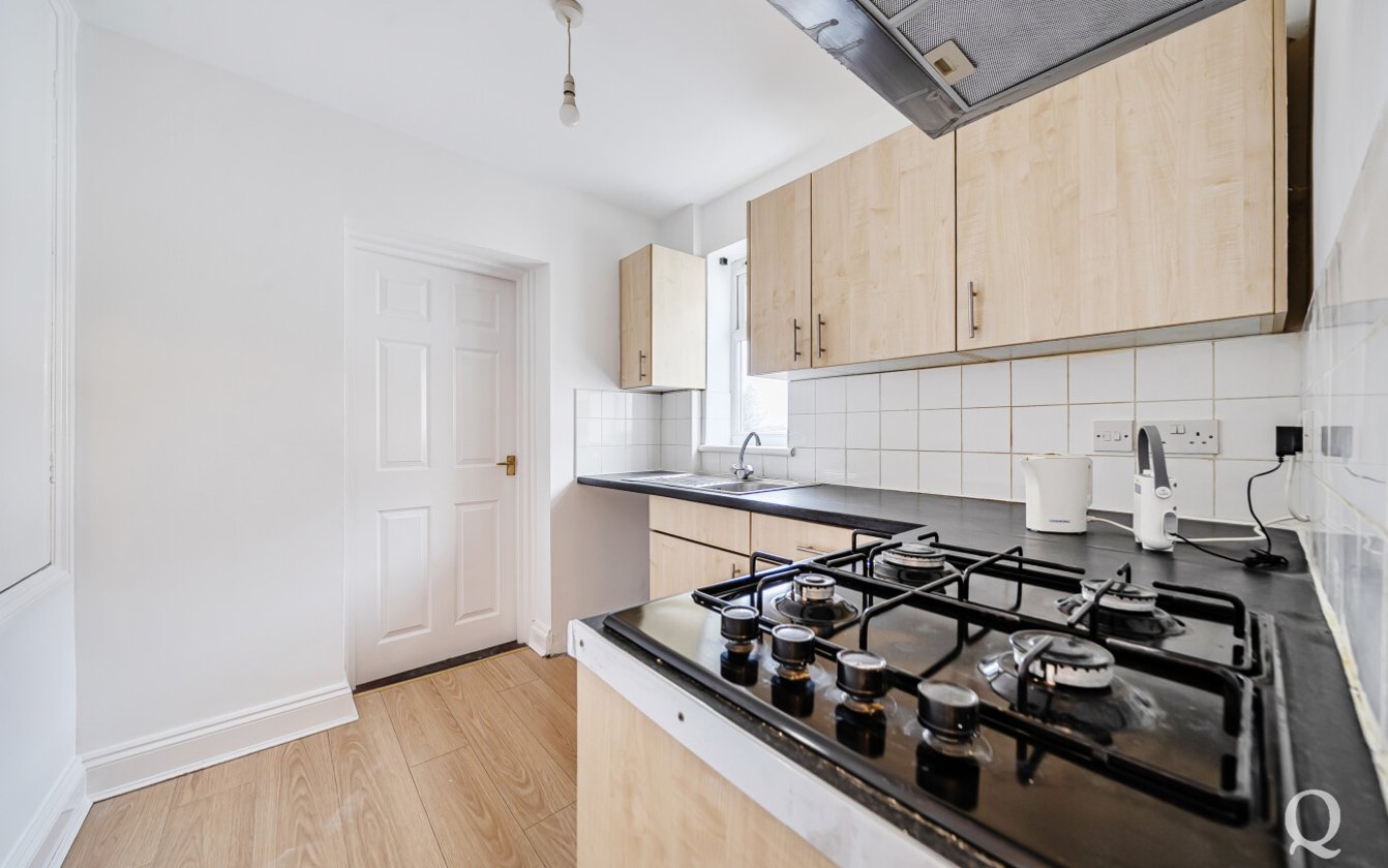 Station Road, Rainham, Gillingham, Kent, ME8, 10382, image-10 - Quealy & Co