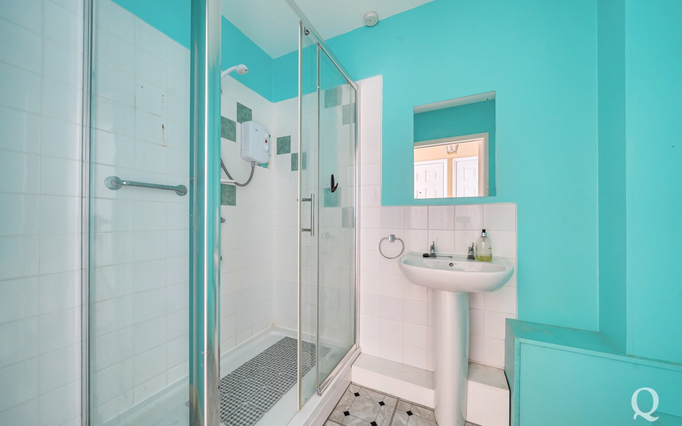 West Lane, Sittingbourne, Kent, ME10, 10425, image-8 - Quealy & Co