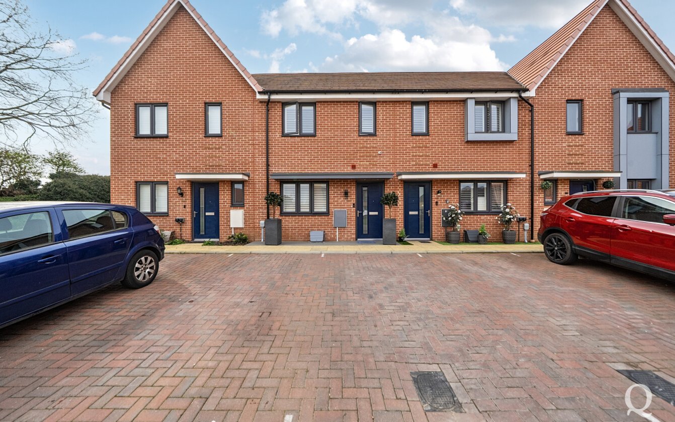 Eastwood Chase, Rainham, Gillingham, ME8, 10434, image-1 - Quealy & Co