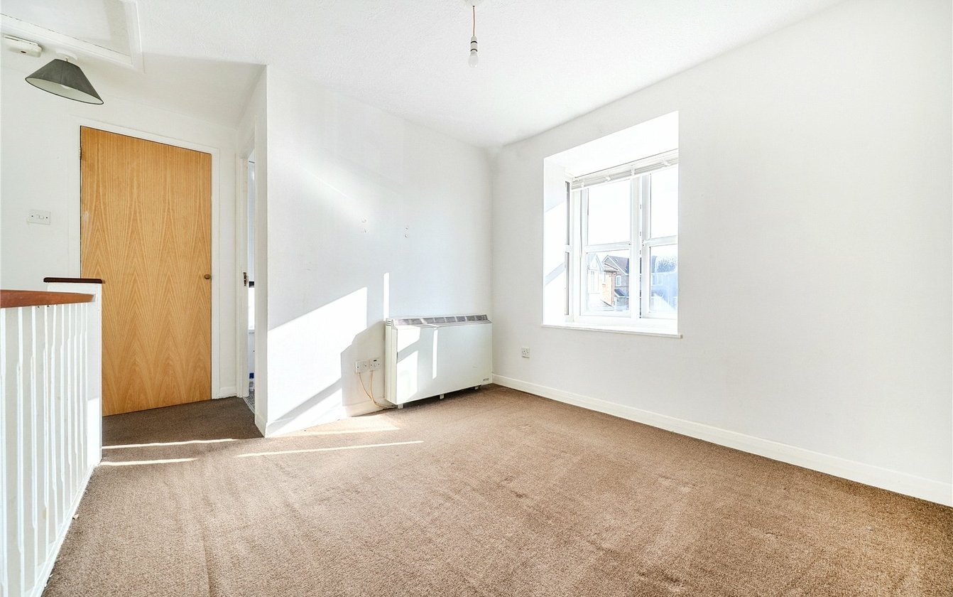 Yeates Drive, Kemsley, Sittingbourne, Kent, ME10, 10446, image-15 - Quealy & Co