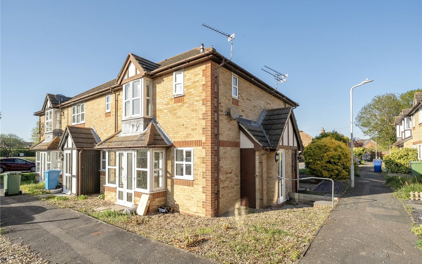 Yeates Drive, Kemsley, Sittingbourne, Kent, ME10, 10446, image-1 - Quealy & Co