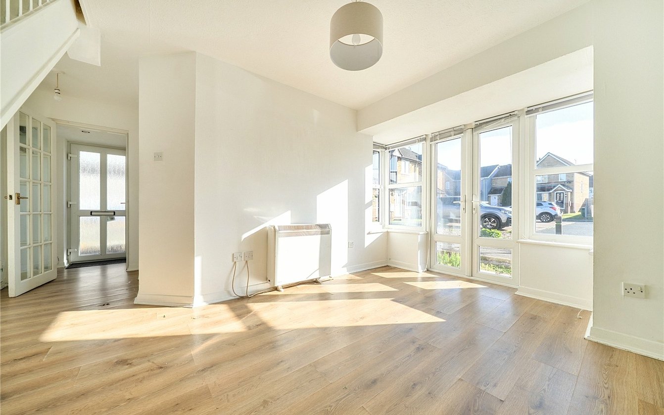 Yeates Drive, Kemsley, Sittingbourne, Kent, ME10, 10446, image-14 - Quealy & Co