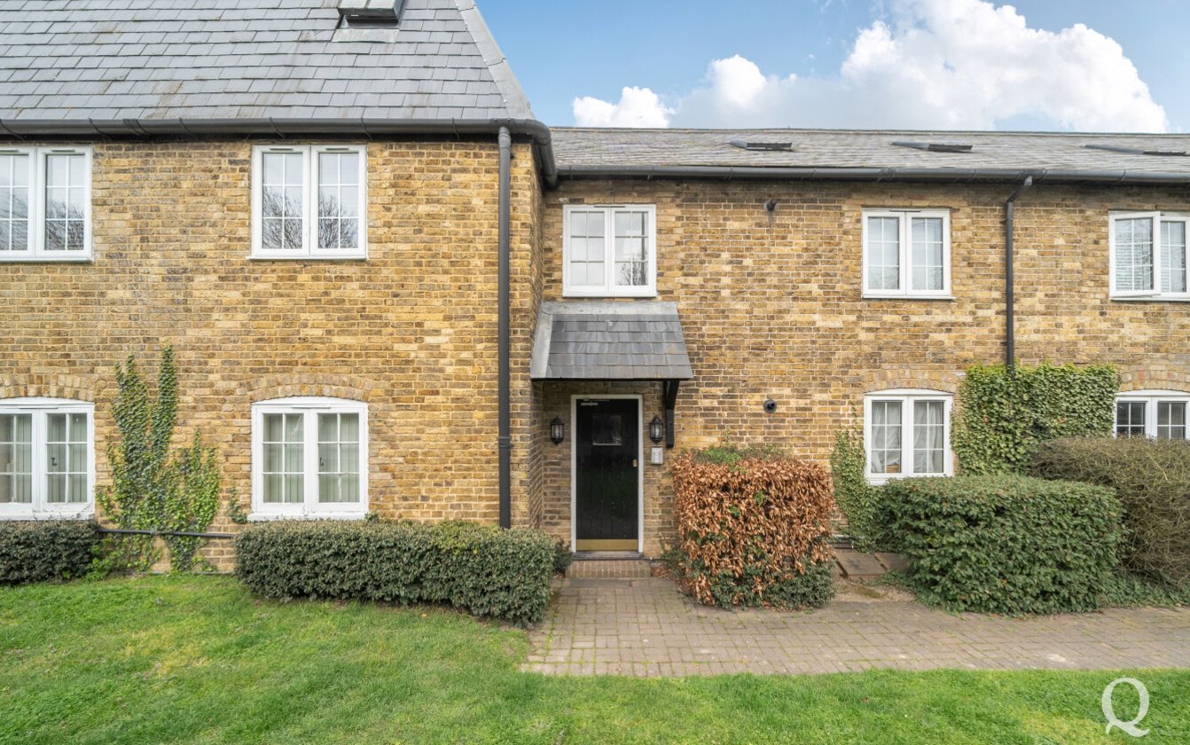 London Road, Teynham, Sittingbourne, Kent, ME9, 10465, image-1 - Quealy & Co