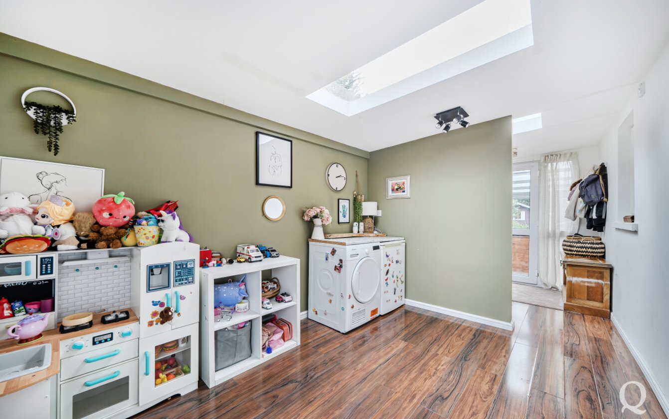 St. Laurence Close, Bapchild, Sittingbourne, Kent, ME9, 10530, image-17 - Quealy & Co